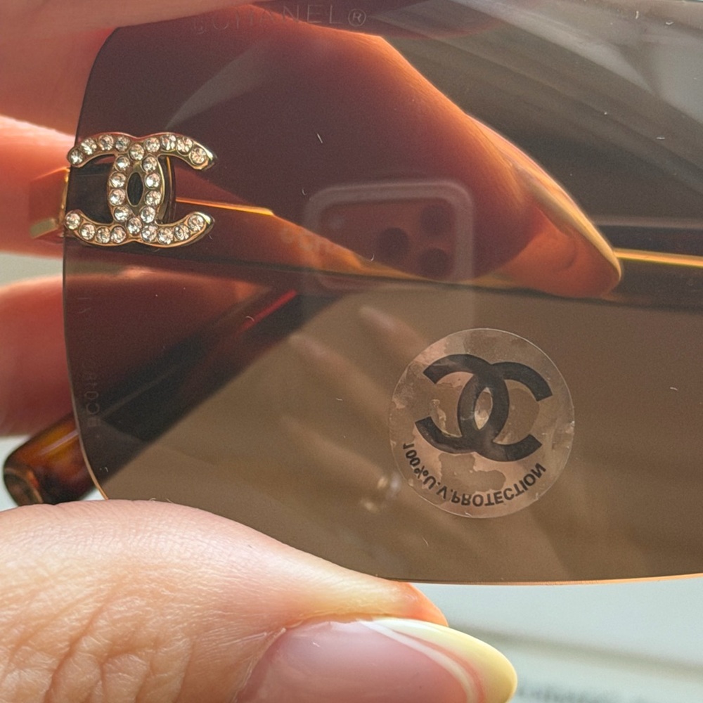 Brown Rimless Sunglasses - Picture 3 of 4